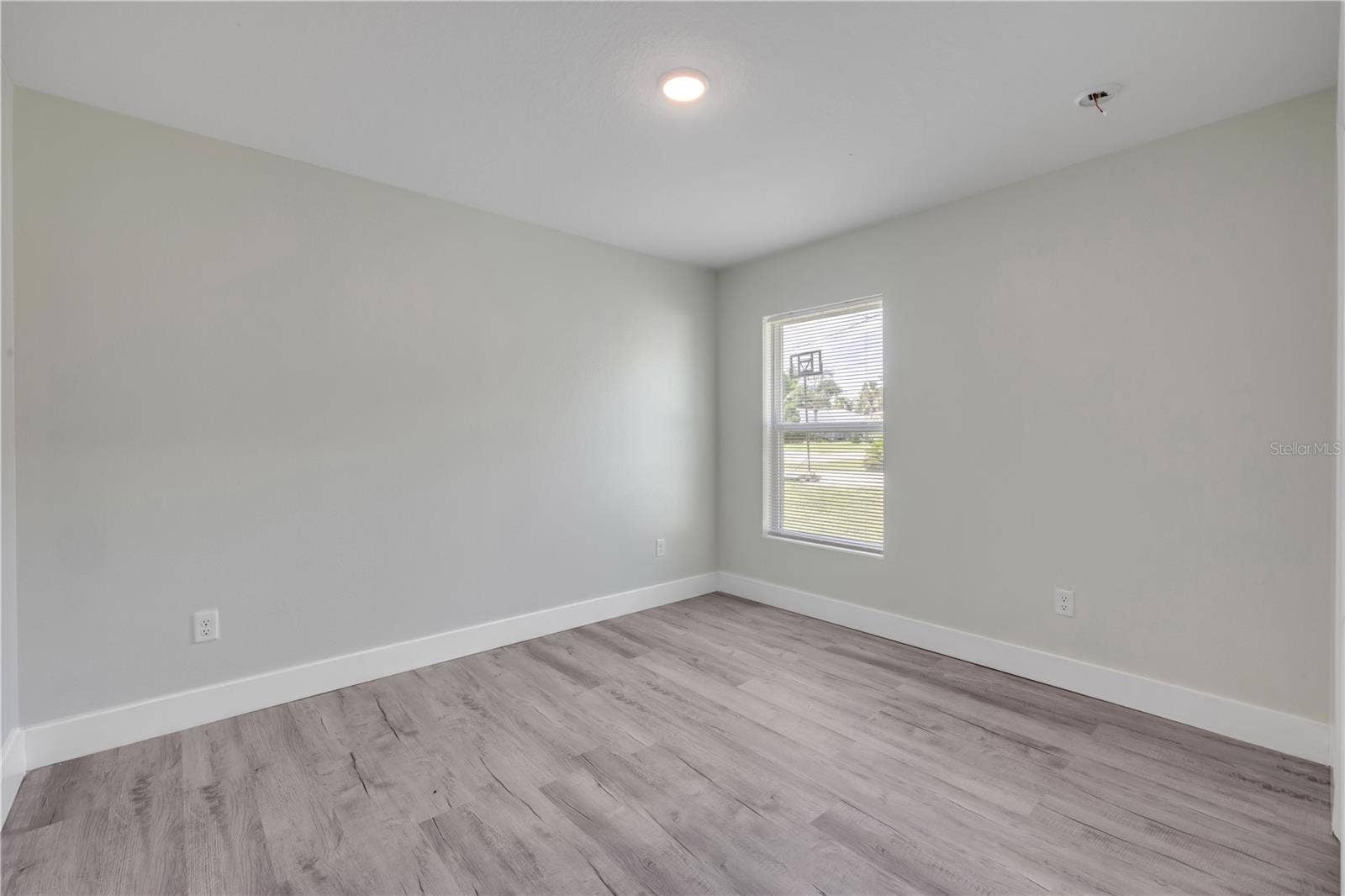 176 PINE GROVE DRIVE, Palm Coast, FL 32164 176 PINE GROVE DRIVE, Palm Coast, FL 32164