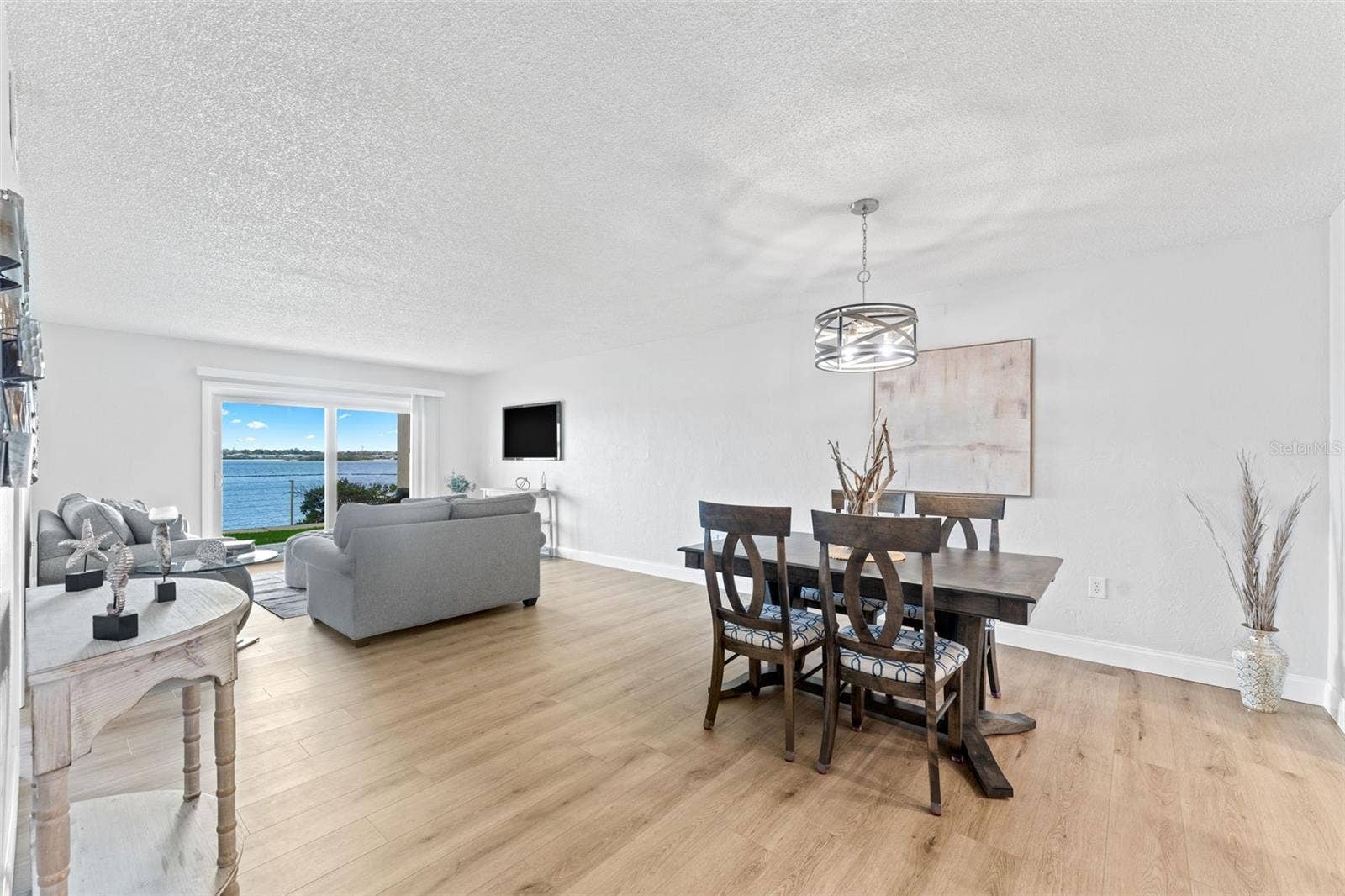 3606 S PENINSULA DRIVE, #103, Port Orange, FL 32127 Open concept living