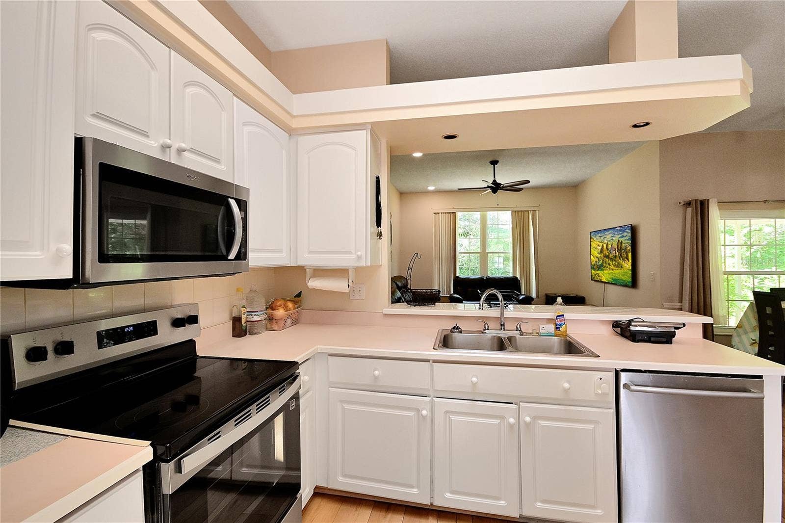 516 SUN LAKE DRIVE, Port Orange, FL 32127 516 SUN LAKE DRIVE, Port Orange, FL 32127