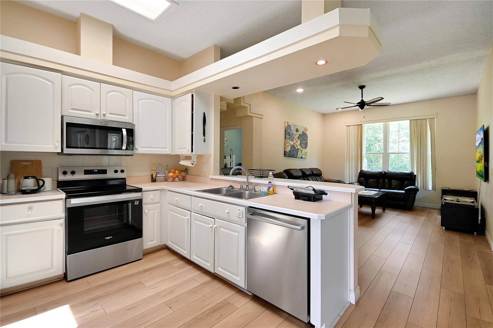 516 SUN LAKE DRIVE, Port Orange, FL 32127 516 SUN LAKE DRIVE, Port Orange, FL 32127