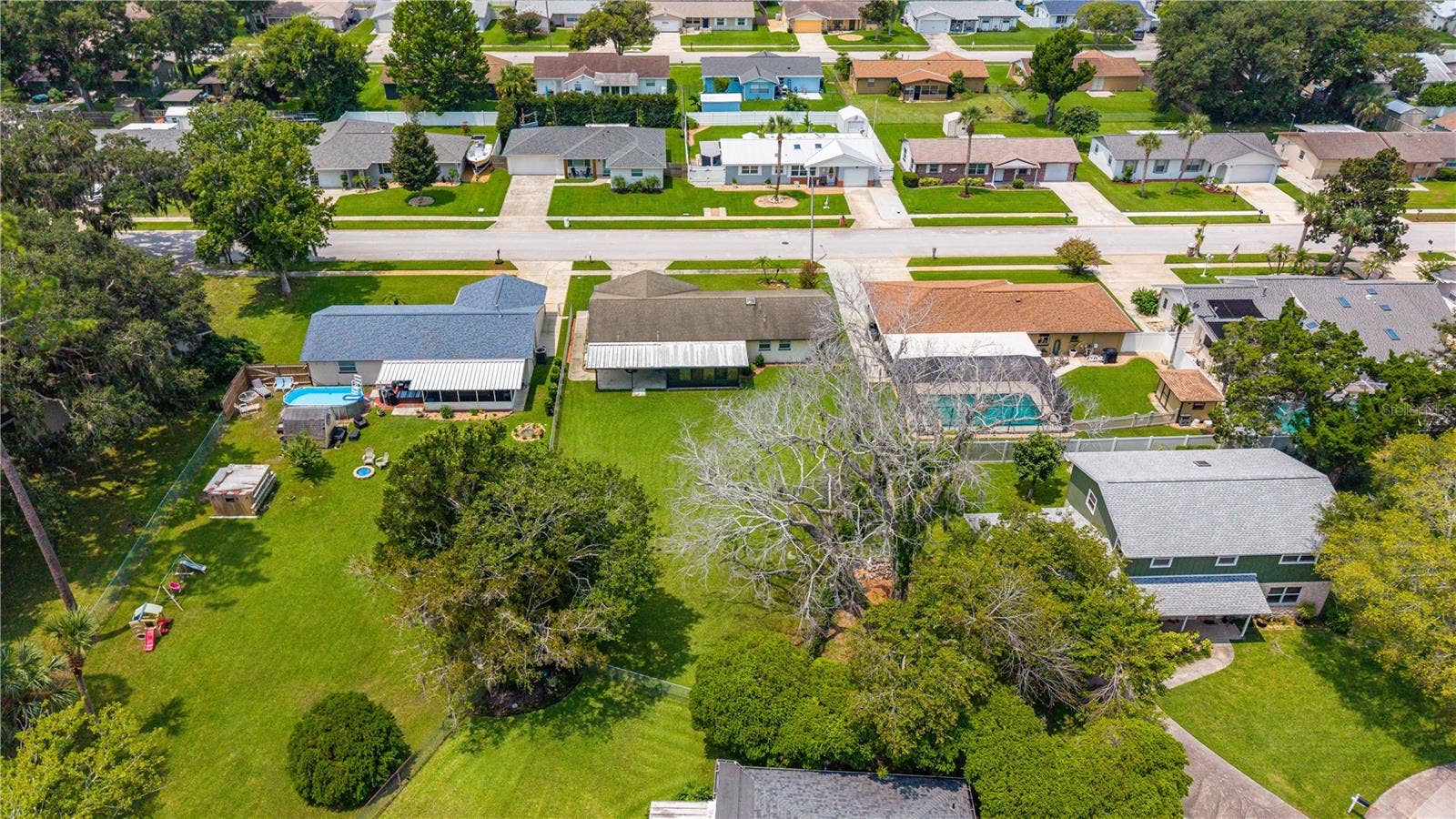 2955 CARRIAGE DRIVE, South Daytona, FL 32119