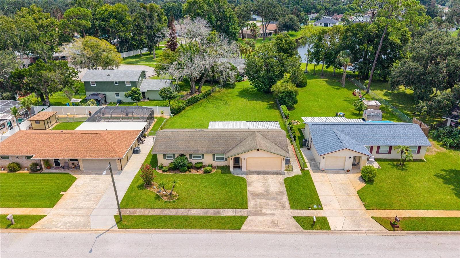 2955 CARRIAGE DRIVE, South Daytona, FL 32119