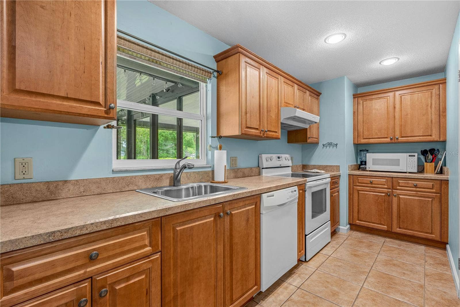 2955 CARRIAGE DRIVE, South Daytona, FL 32119