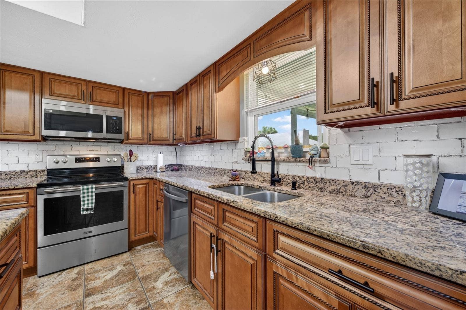 222 PINEROCK PLACE, Port Orange, FL 32127 222 PINEROCK PLACE, Port Orange, FL 32127