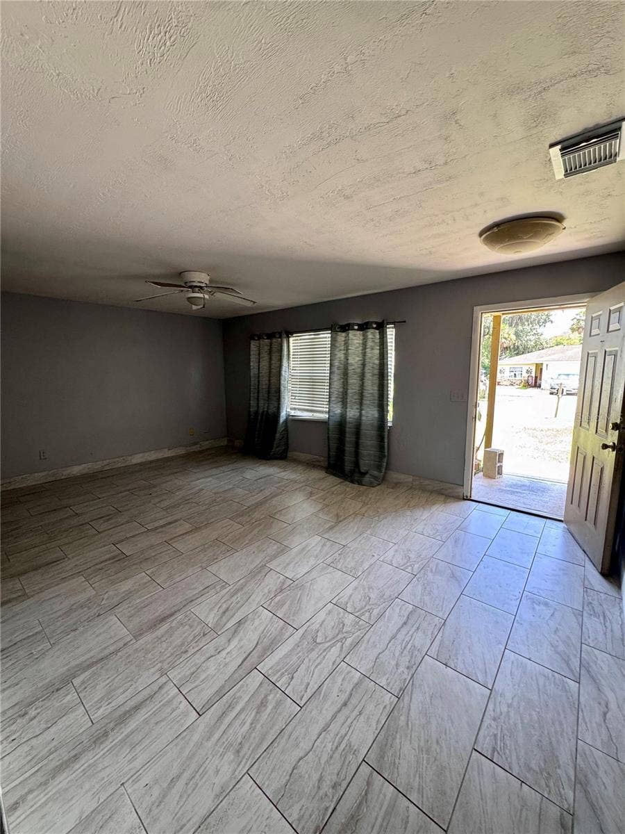 920 BOULDER DRIVE, South Daytona, FL 32119