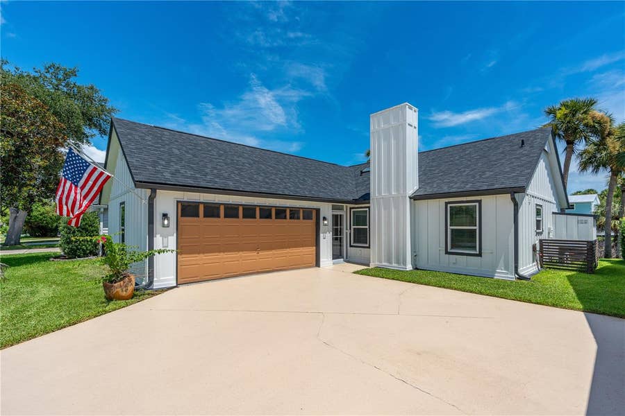 Property photo for 762 PINE SHORES CIRCLE, New Smyrna Beach, FL