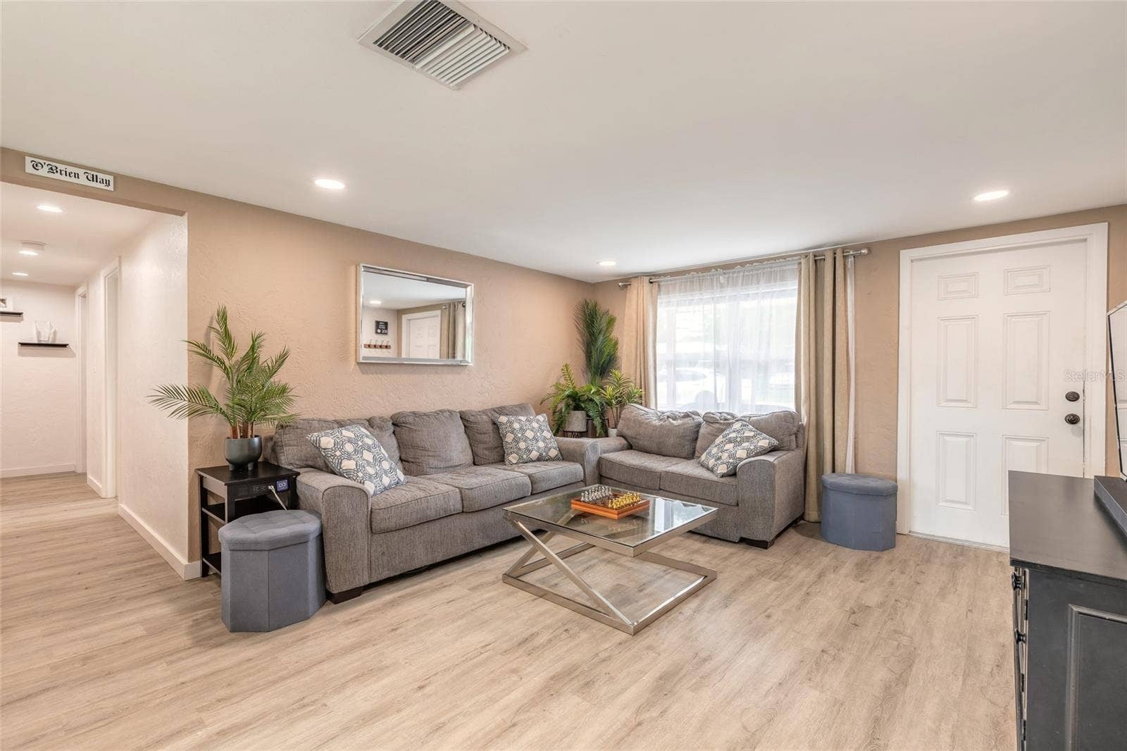 1245 ESSEX ROAD, Daytona Beach, FL 32117 1245 ESSEX ROAD, Daytona Beach, FL 32117