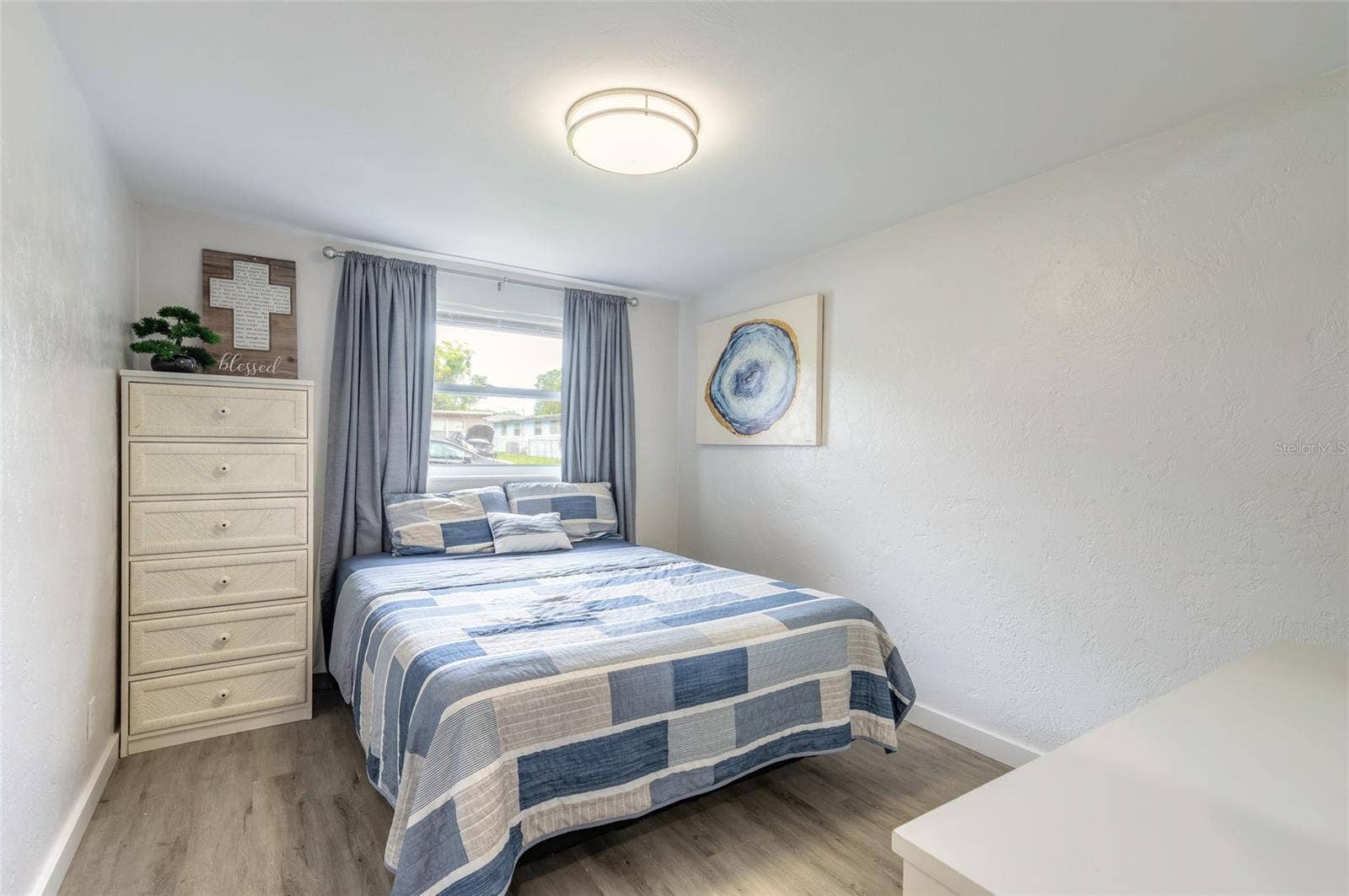 1245 ESSEX ROAD, Daytona Beach, FL 32117 1245 ESSEX ROAD, Daytona Beach, FL 32117