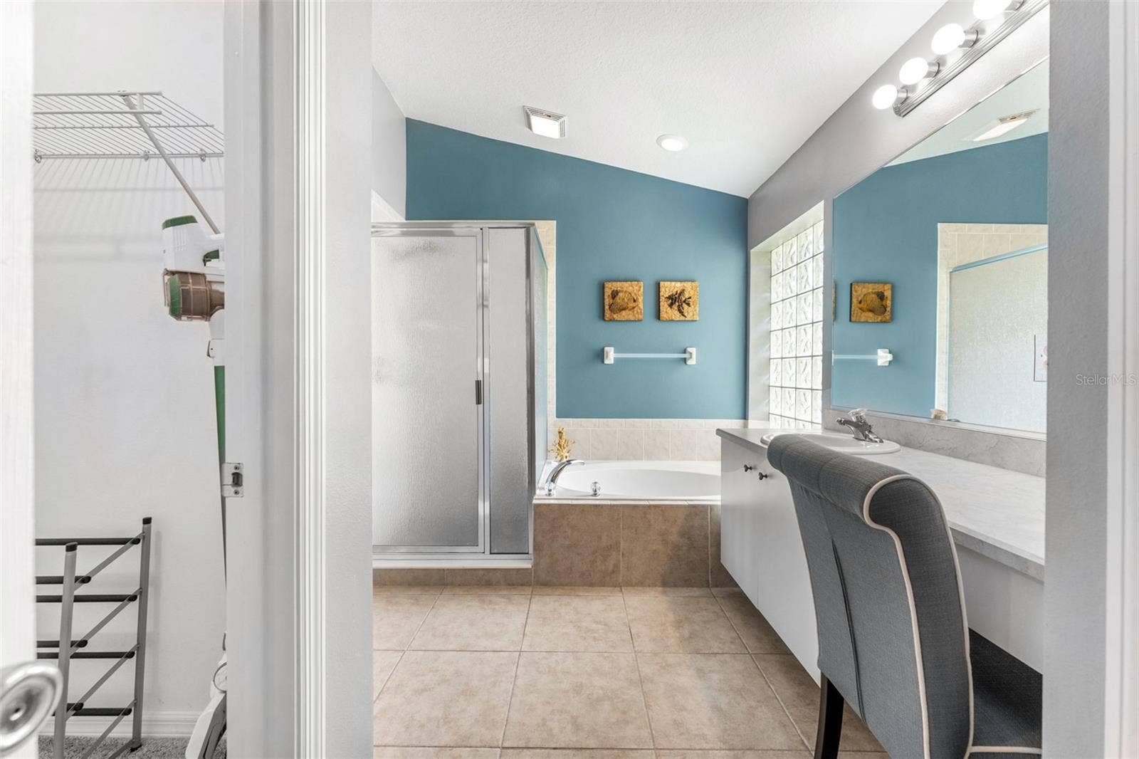 En Suite Bathroom