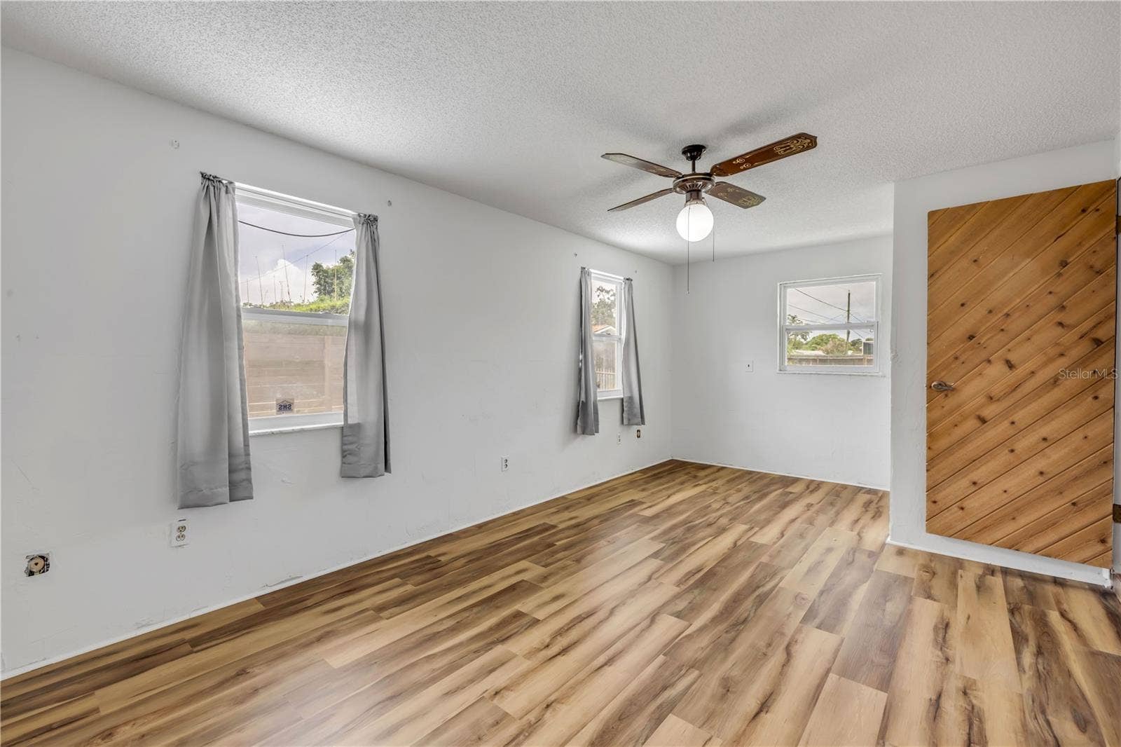 1428 MARDRAKE ROAD, Daytona Beach, FL 32114 1428 MARDRAKE ROAD, Daytona Beach, FL 32114
