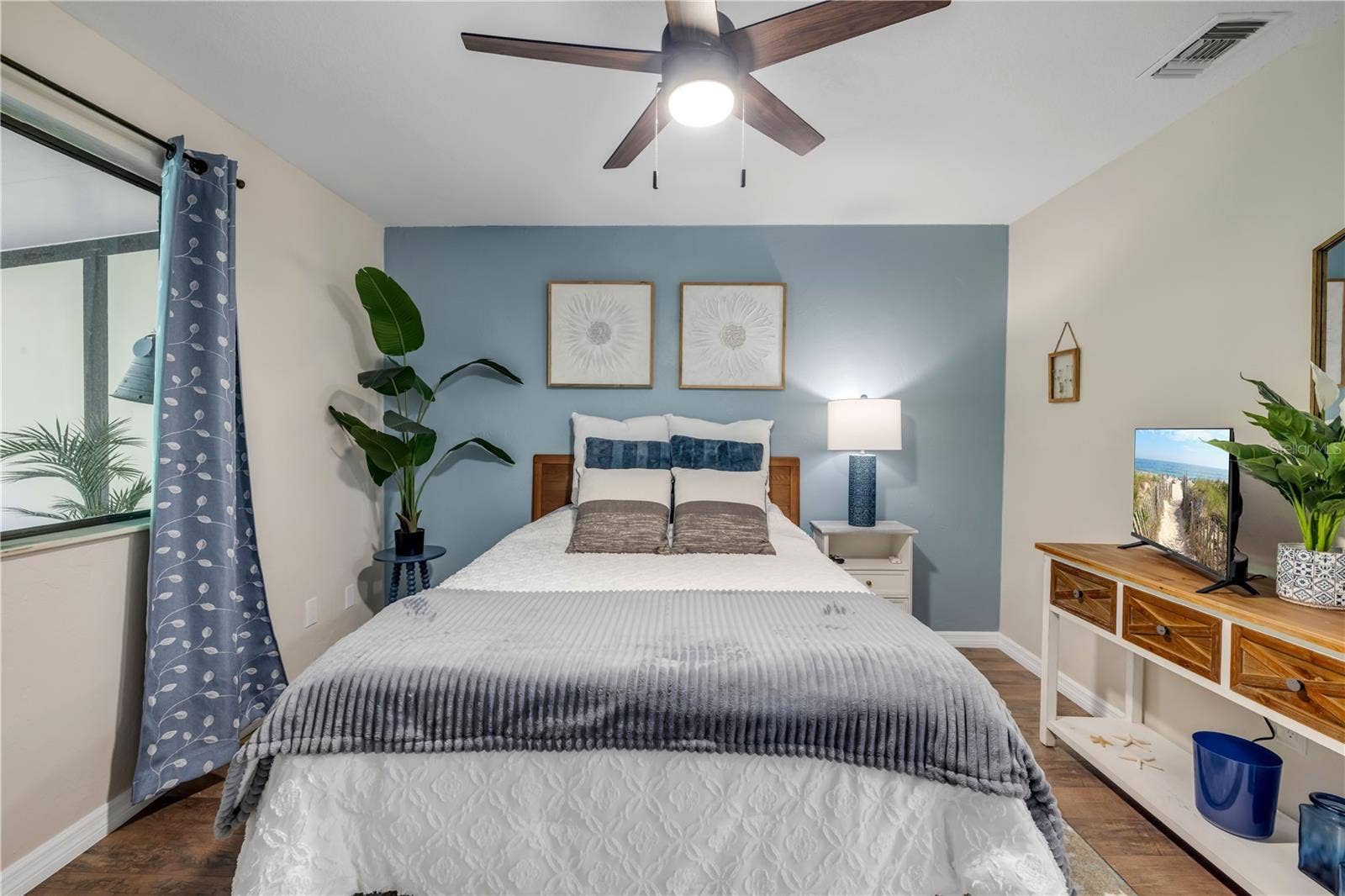 232 N RIDGEWOOD AVENUE, #23, Edgewater, FL 32132 232 N RIDGEWOOD AVENUE, #23, Edgewater, FL 32132