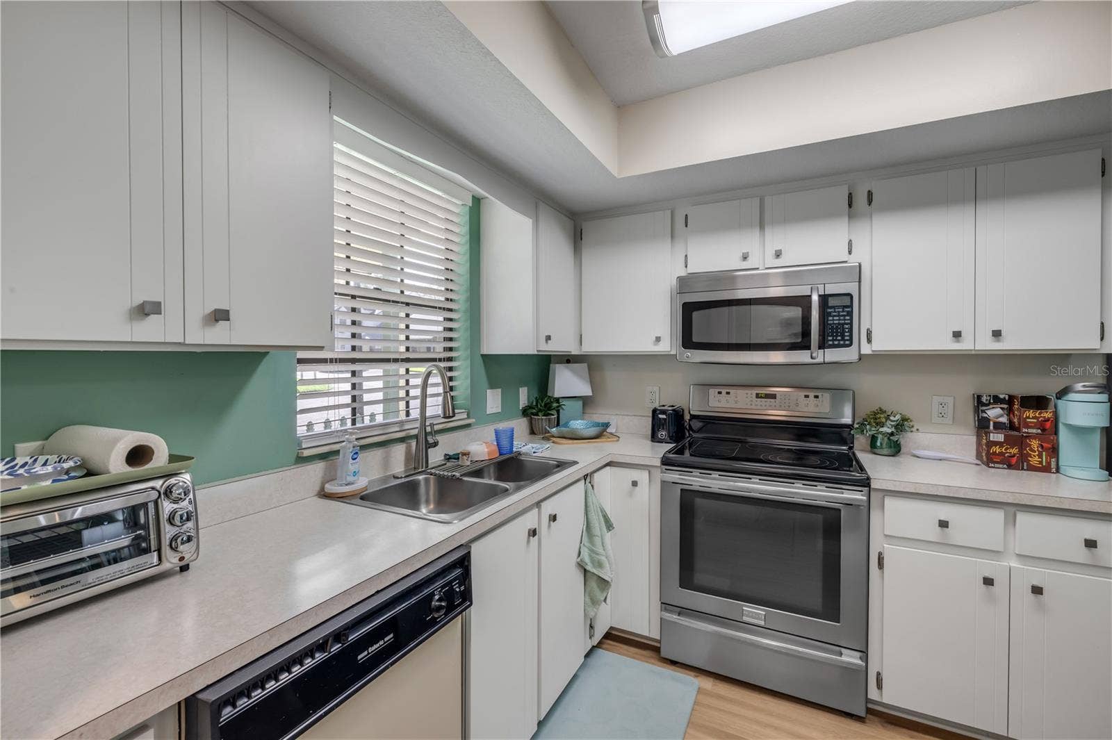 232 N RIDGEWOOD AVENUE, #23, Edgewater, FL 32132 232 N RIDGEWOOD AVENUE, #23, Edgewater, FL 32132