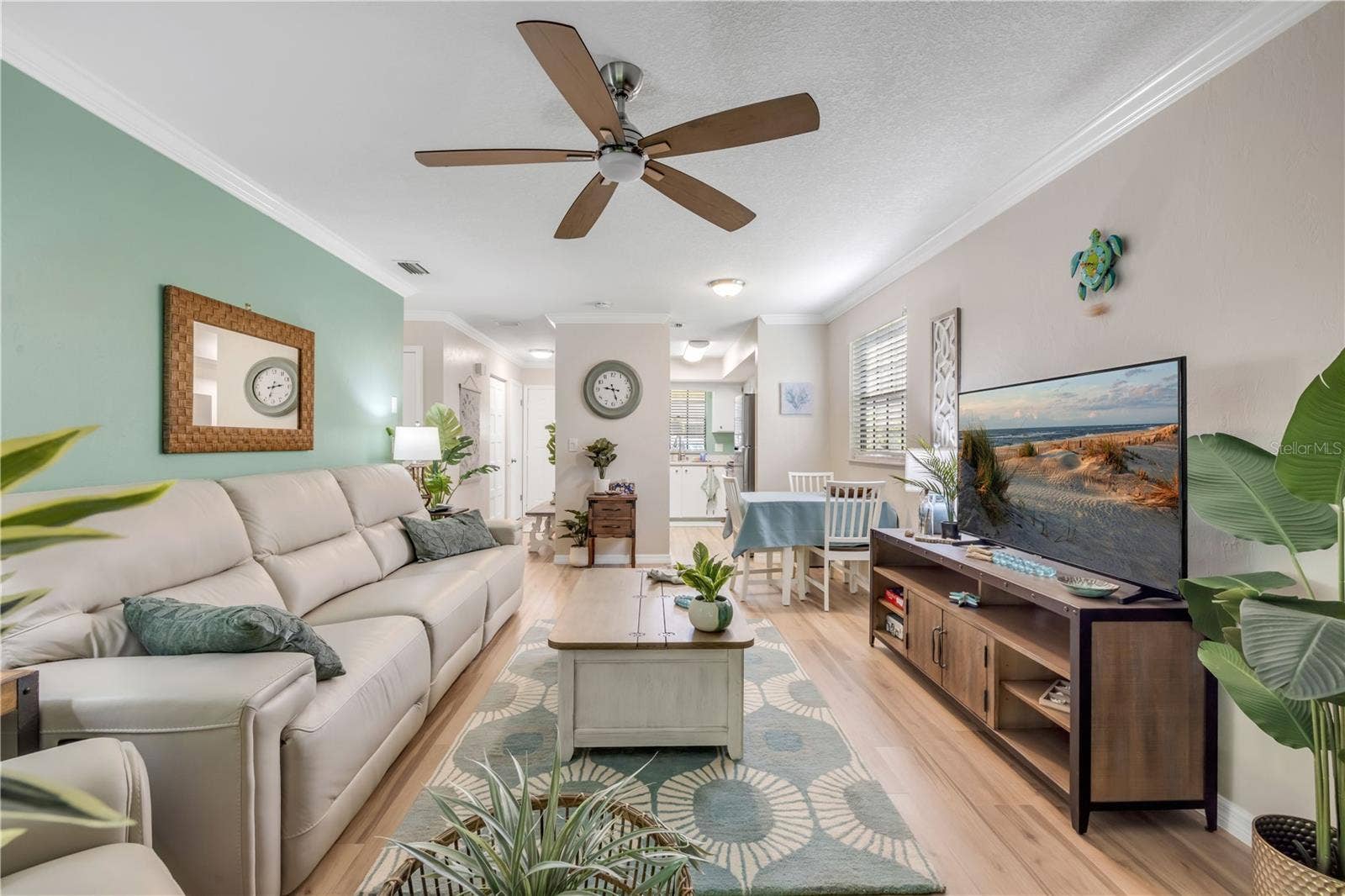 232 N RIDGEWOOD AVENUE, #23, Edgewater, FL 32132 232 N RIDGEWOOD AVENUE, #23, Edgewater, FL 32132