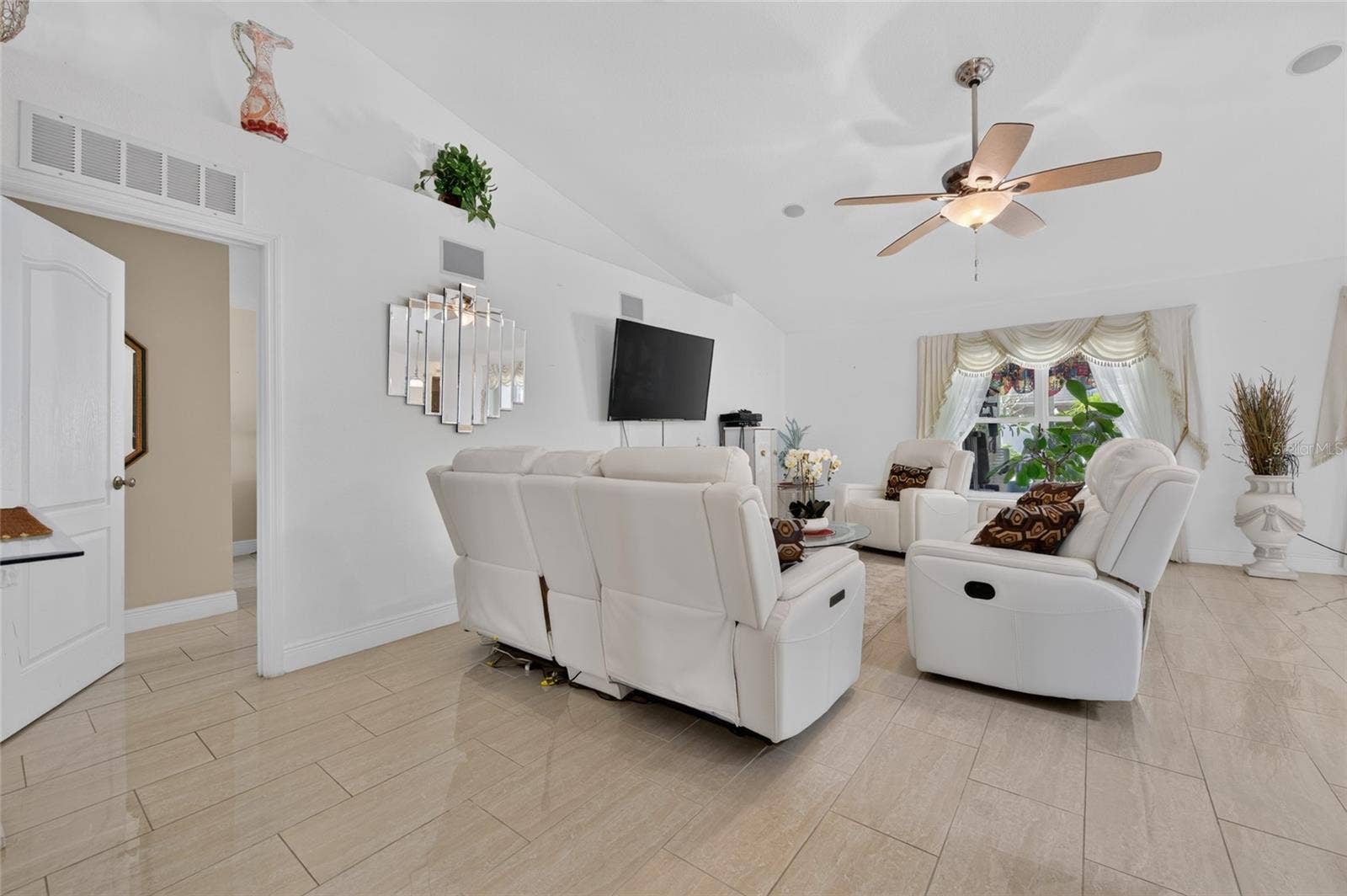 1418 PRINCESS PAULA DRIVE, Port Orange, FL 32129 1418 PRINCESS PAULA DRIVE, Port Orange, FL 32129
