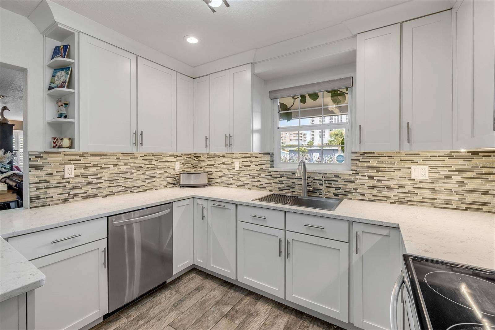 201 S VENETIAN WAY, Port Orange, FL 32127