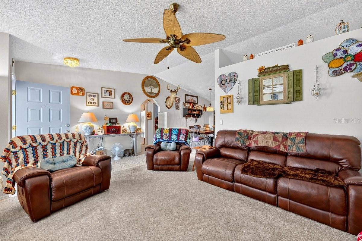 2956 BRISTOL LANE, South Daytona, FL 32119