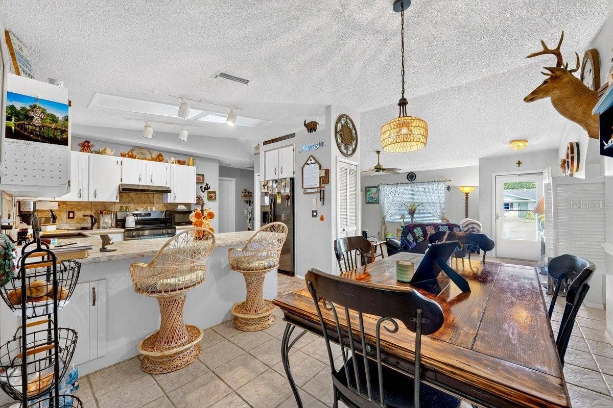 2956 BRISTOL LANE, South Daytona, FL 32119