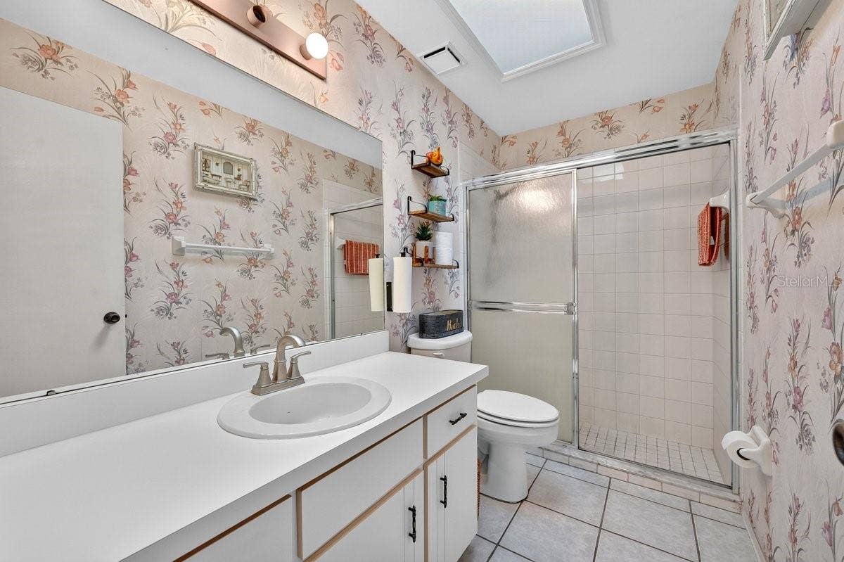 2956 BRISTOL LANE, South Daytona, FL 32119