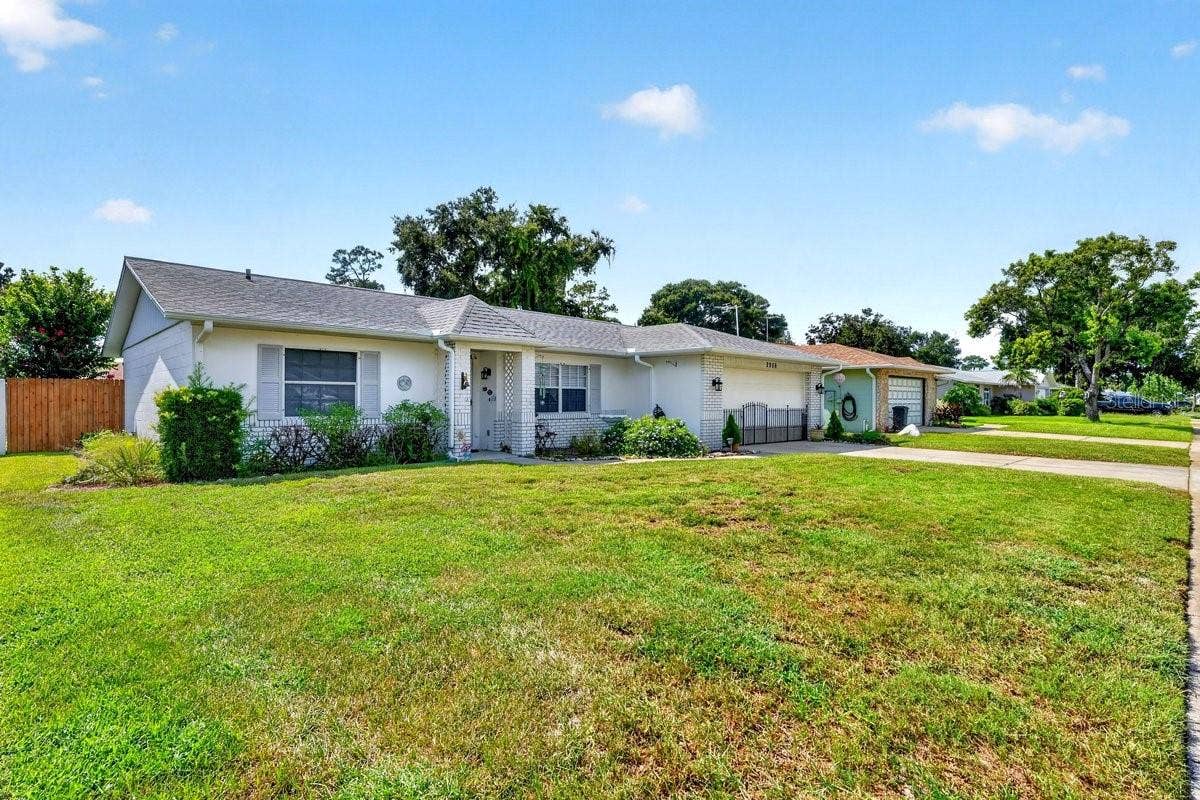 2956 BRISTOL LANE, South Daytona, FL 32119