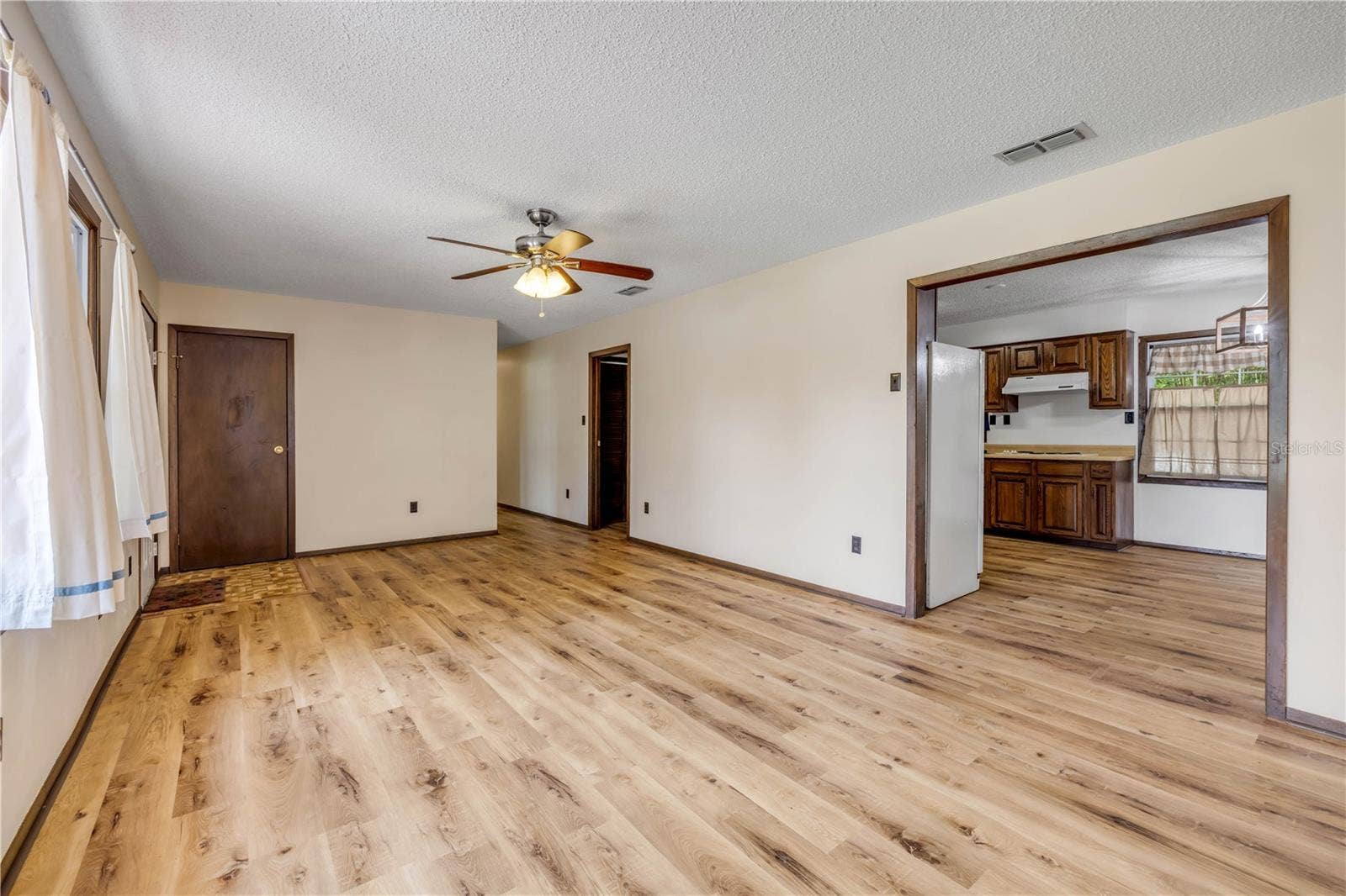 5680 PALM AVENUE, Port Orange, FL 32127 5680 PALM AVENUE, Port Orange, FL 32127
