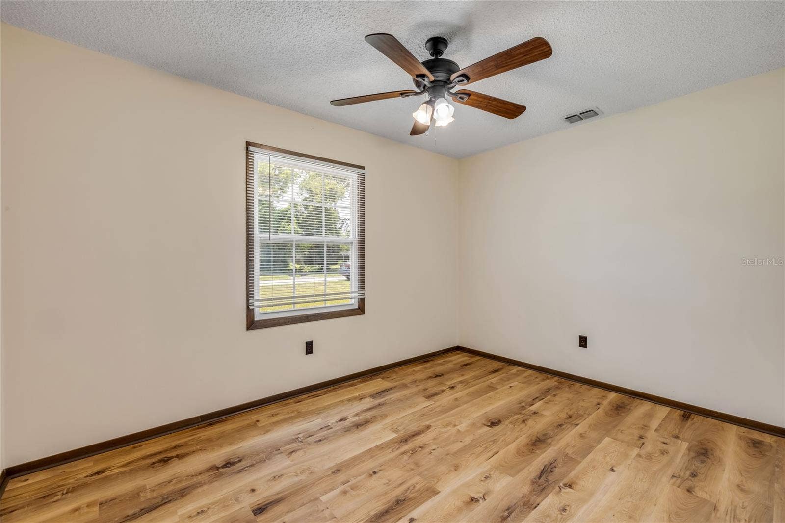 5680 PALM AVENUE, Port Orange, FL 32127 5680 PALM AVENUE, Port Orange, FL 32127