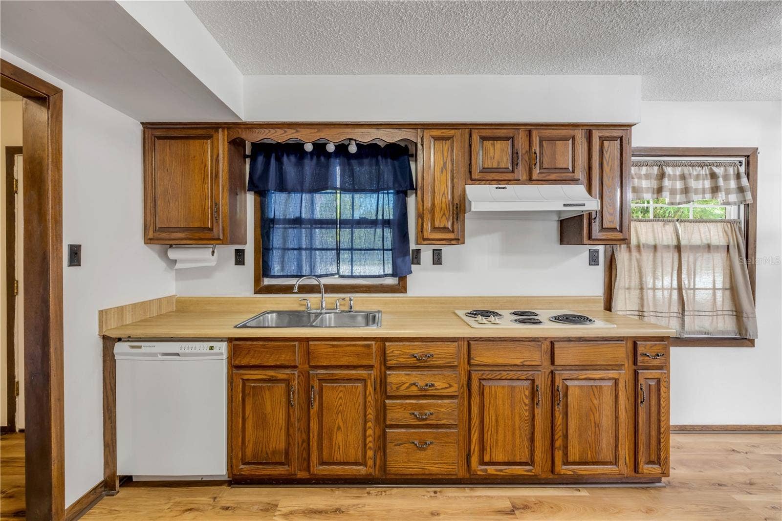 5680 PALM AVENUE, Port Orange, FL 32127 5680 PALM AVENUE, Port Orange, FL 32127