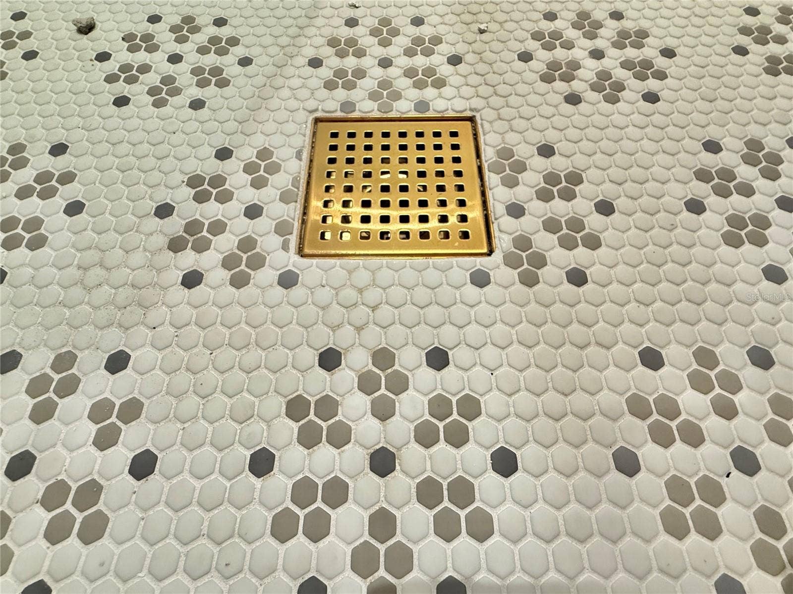 4643 VAN KLEECK DRIVE, New Smyrna Beach, FL 32169 4th Bdr Bath Shower Floor Tile