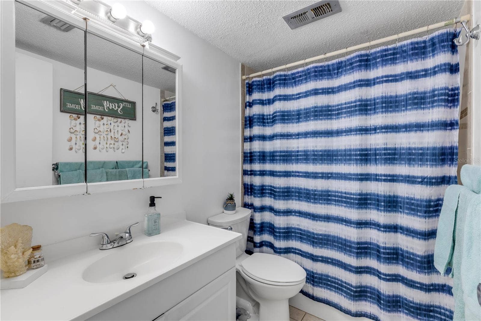 2711 N HALIFAX AVENUE, #372, Daytona Beach, FL 32118 2711 N HALIFAX AVENUE, #372, Daytona Beach, FL 32118