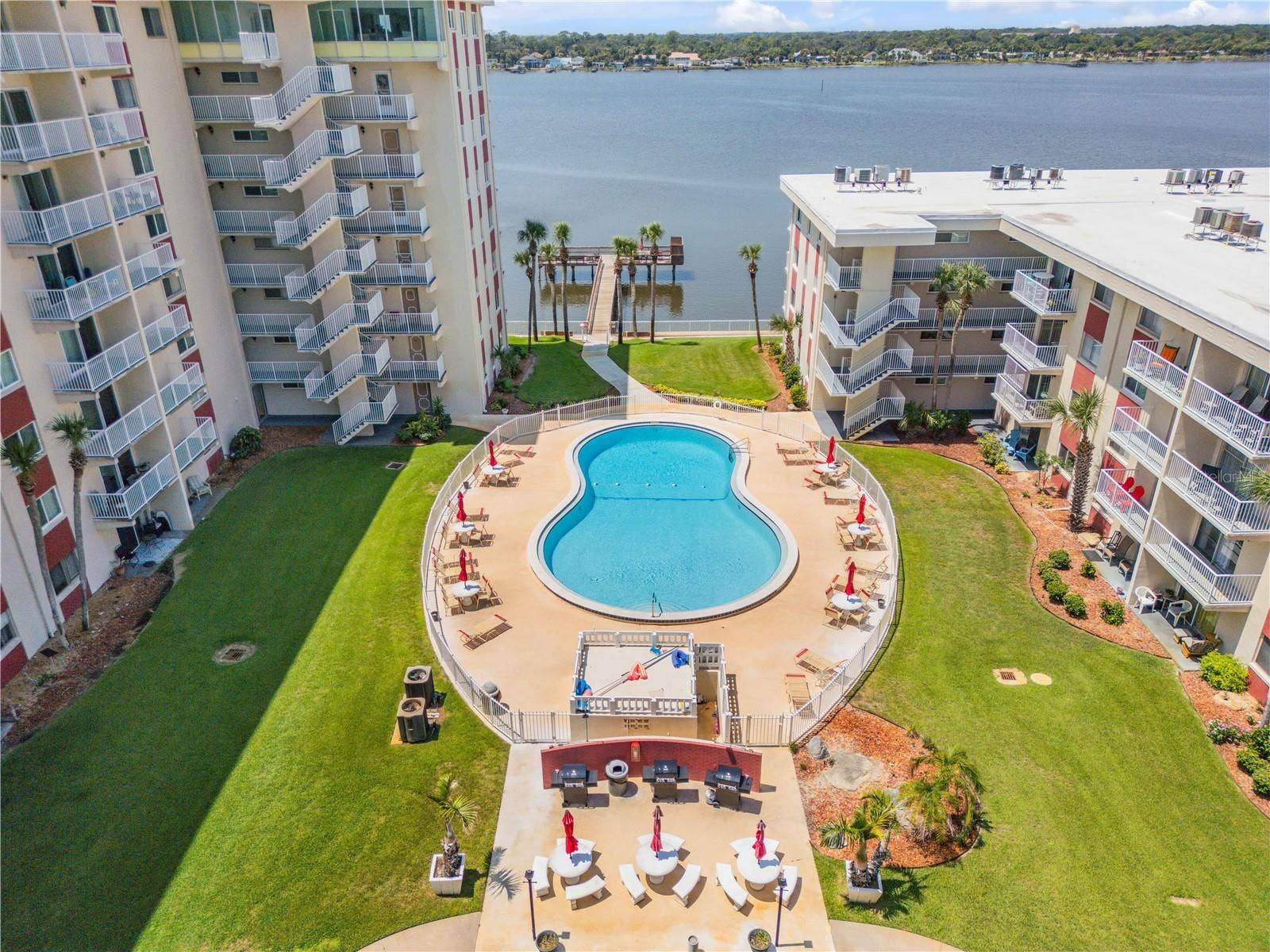 2711 N HALIFAX AVENUE, #372, Daytona Beach, FL 32118 2711 N HALIFAX AVENUE, #372, Daytona Beach, FL 32118