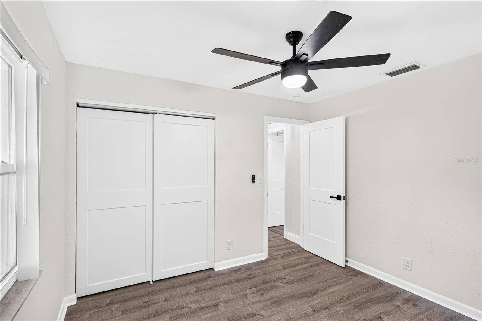 5464 RIVERSIDE DRIVE, Port Orange, FL 32127 5464 RIVERSIDE DRIVE, Port Orange, FL 32127