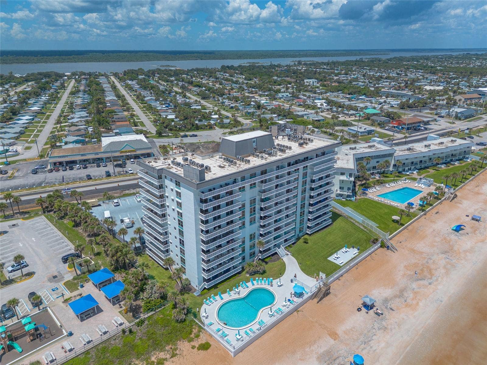 1575 OCEAN SHORE BOULEVARD, #J070, Ormond Beach, FL 32176 1575 OCEAN SHORE BOULEVARD, #J070, Ormond Beach, FL 32176