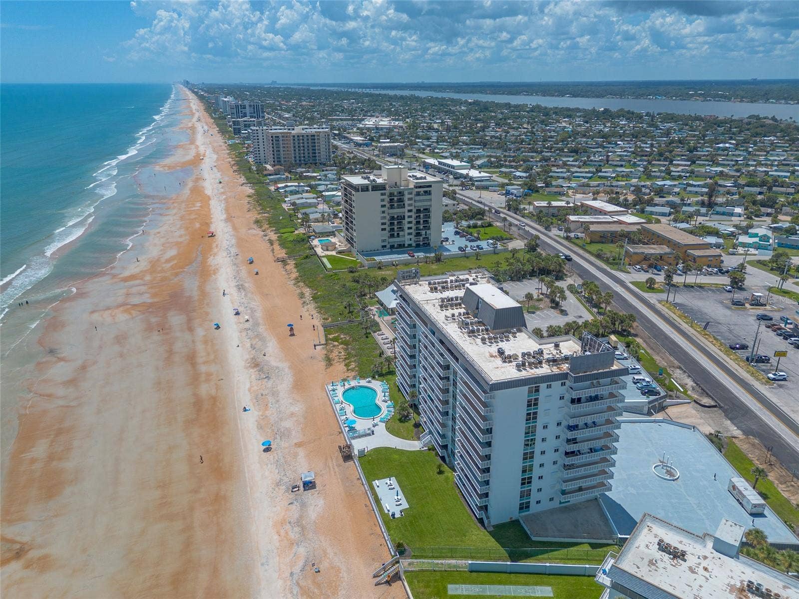 1575 OCEAN SHORE BOULEVARD, #J070, Ormond Beach, FL 32176 1575 OCEAN SHORE BOULEVARD, #J070, Ormond Beach, FL 32176