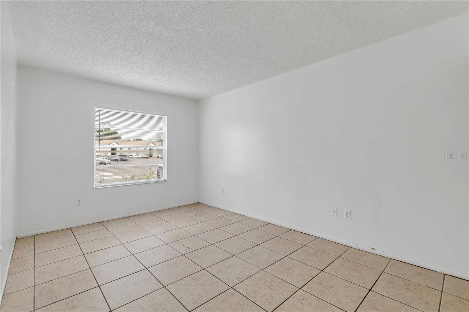 430 BANANA CAY DRIVE, #A, South Daytona, FL 32119