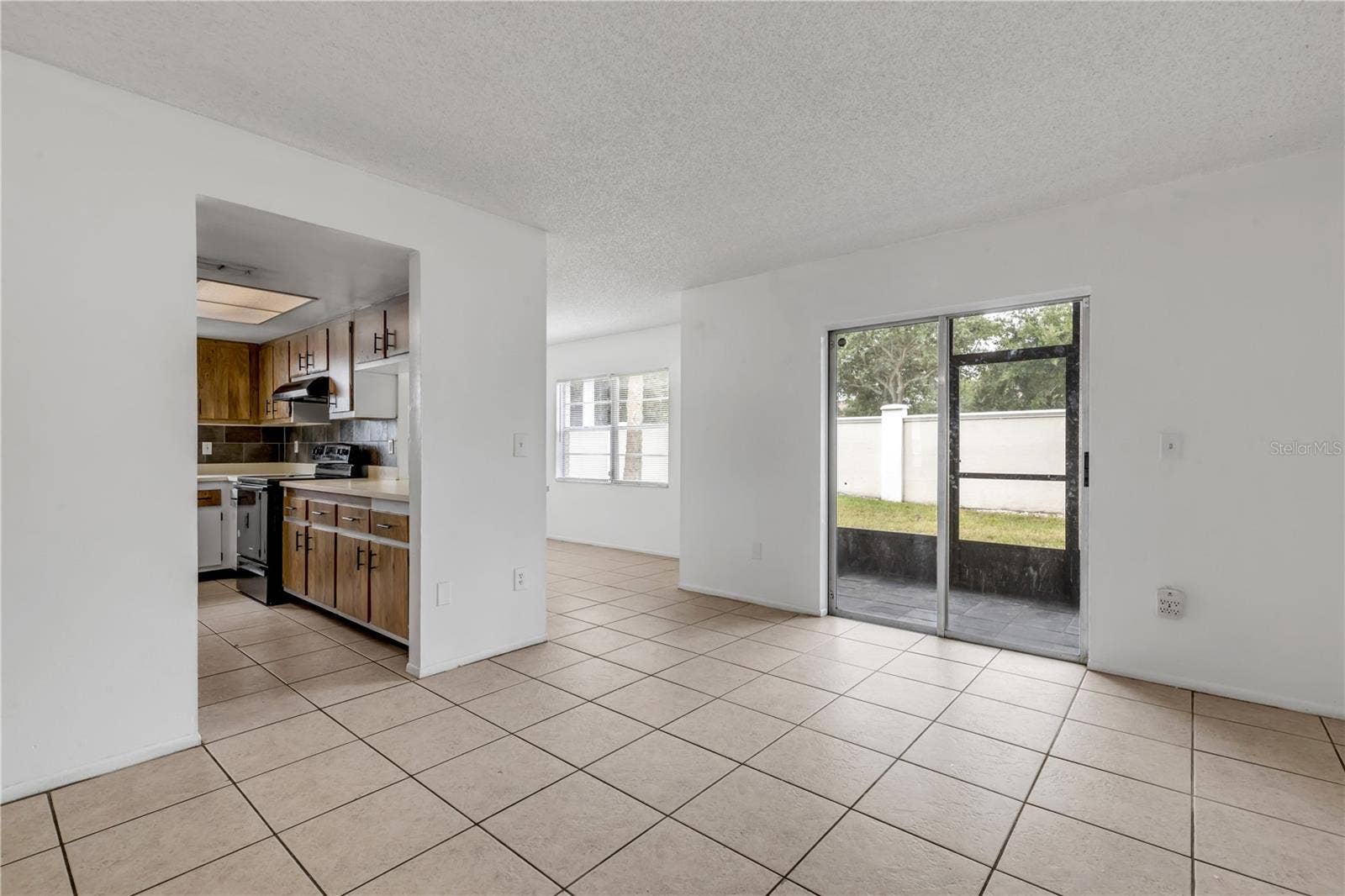 430 BANANA CAY DRIVE, #A, South Daytona, FL 32119
