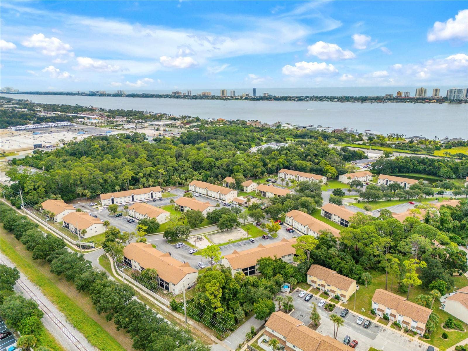 430 BANANA CAY DRIVE, #A, South Daytona, FL 32119