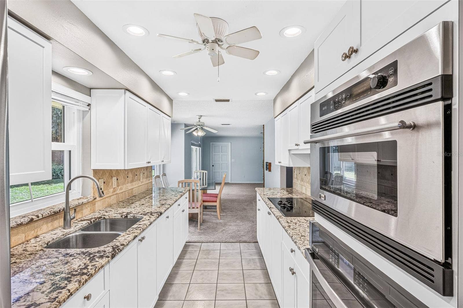 301 VALENCIA COURT, Winter Garden, FL 34787 Kitchen