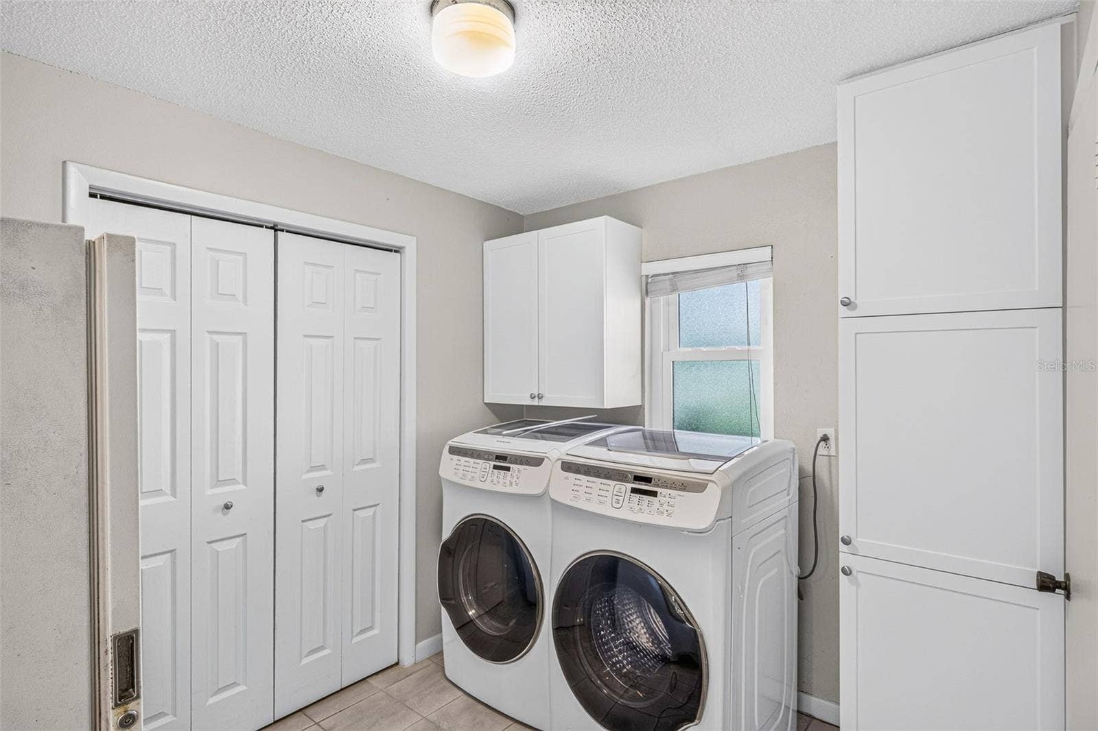 301 VALENCIA COURT, Winter Garden, FL 34787 Laundry/pantry