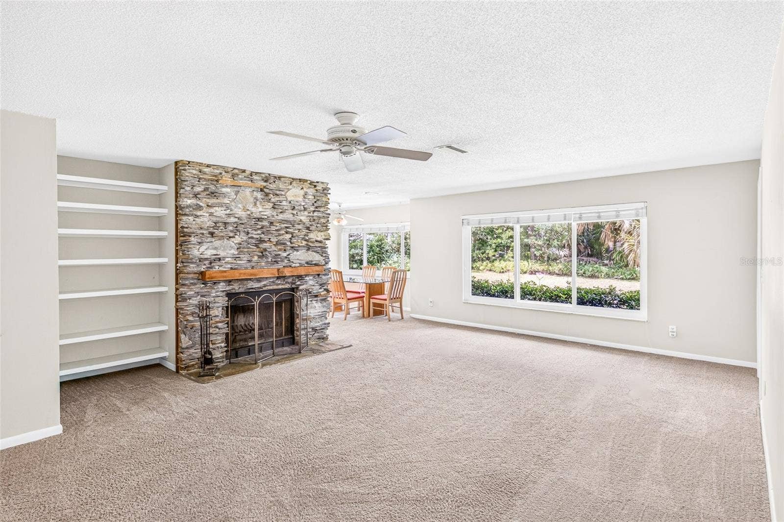 301 VALENCIA COURT, Winter Garden, FL 34787 Living room 2