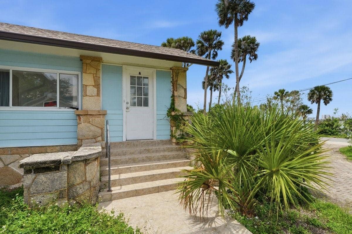 5202 RIVERSIDE DRIVE, Port Orange, FL 32127 5202 RIVERSIDE DRIVE, Port Orange, FL 32127