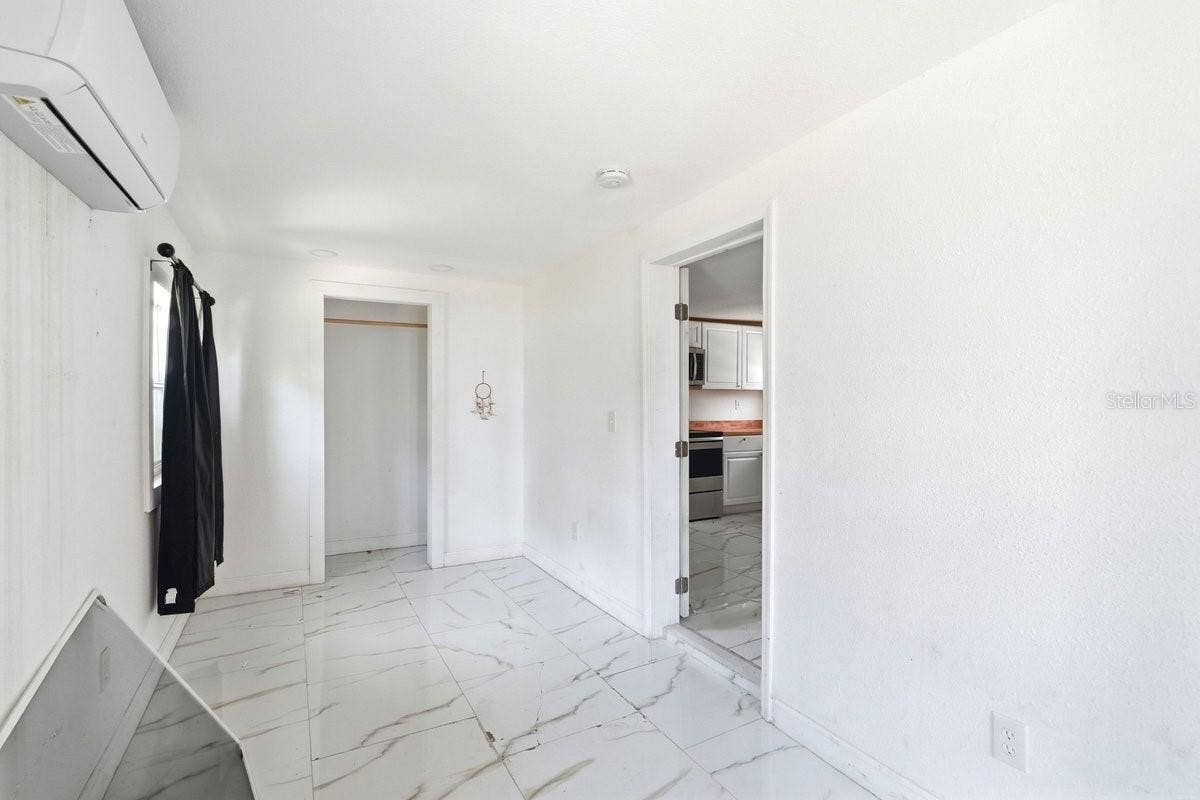 5202 RIVERSIDE DRIVE, Port Orange, FL 32127 5202 RIVERSIDE DRIVE, Port Orange, FL 32127