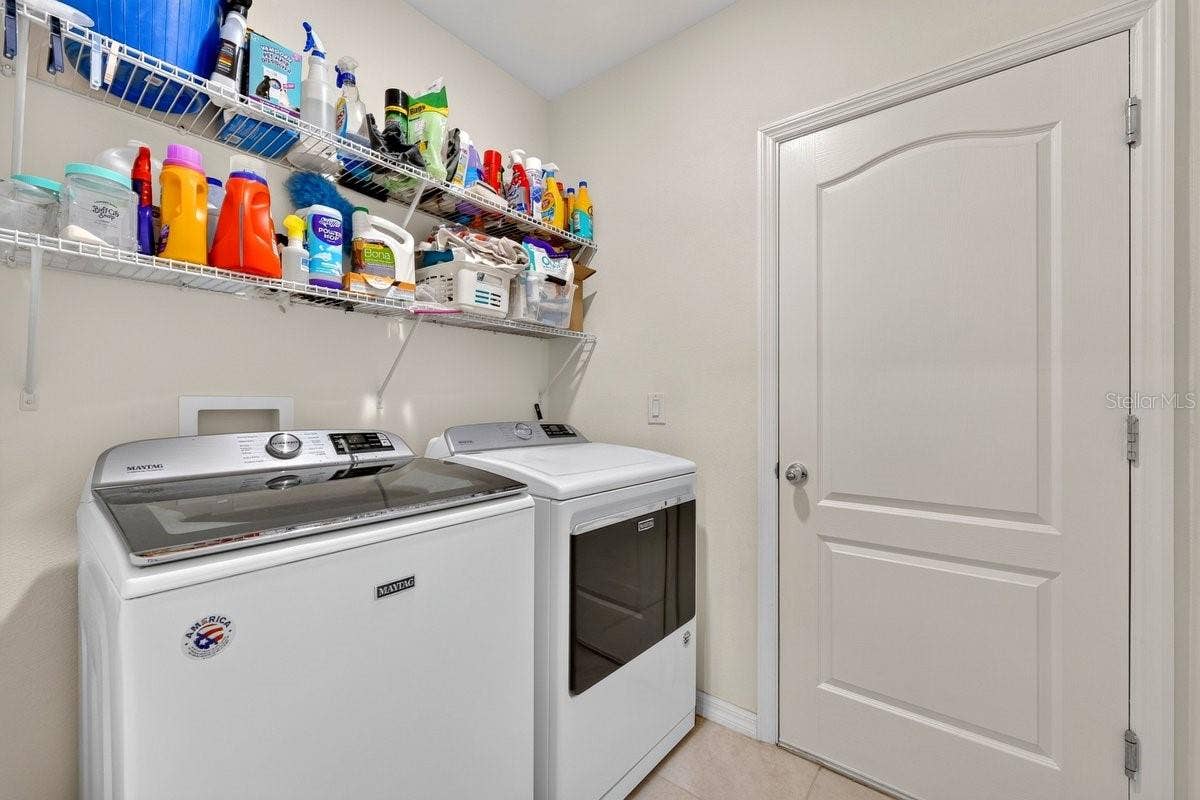 5349 SANDPINE HAVEN LANE, Port Orange, FL 32128 5349 SANDPINE HAVEN LANE, Port Orange, FL 32128