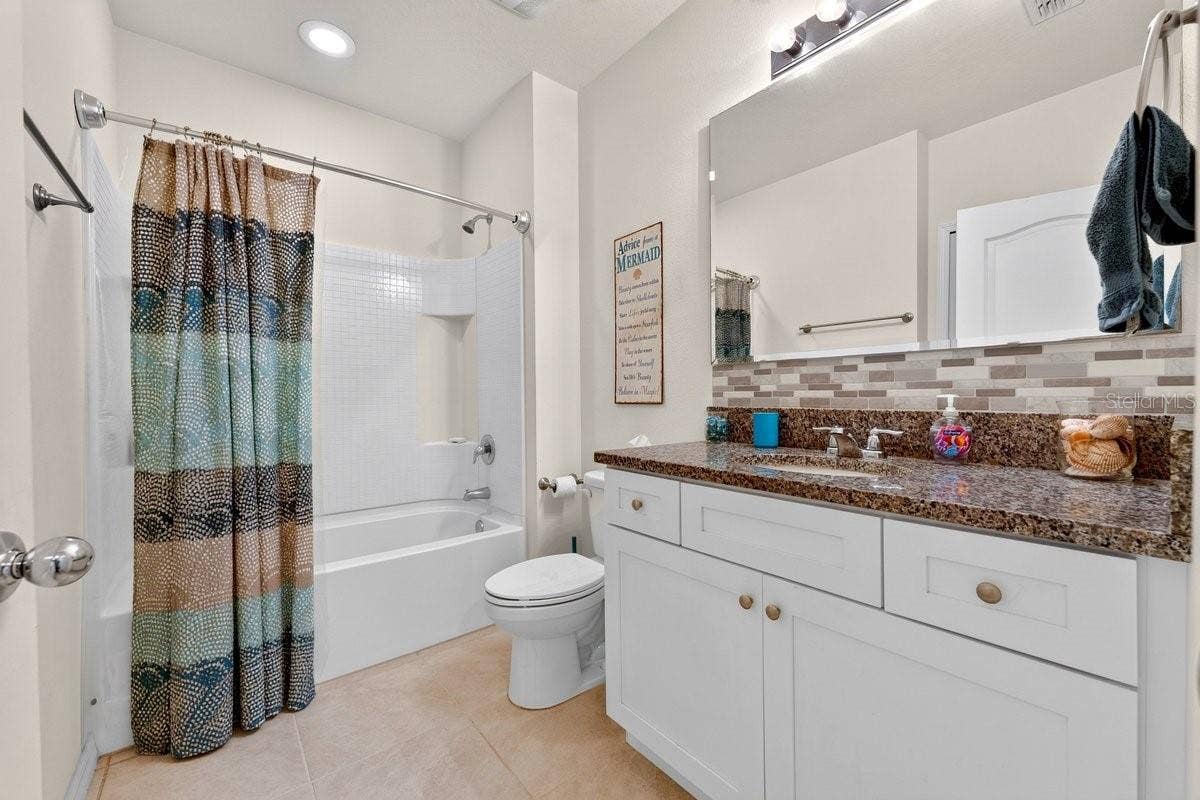 5349 SANDPINE HAVEN LANE, Port Orange, FL 32128 5349 SANDPINE HAVEN LANE, Port Orange, FL 32128