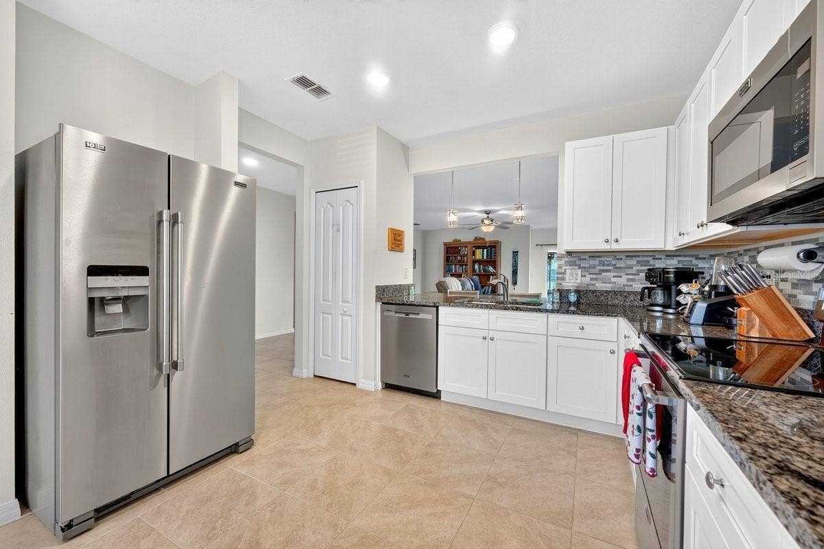 5349 SANDPINE HAVEN LANE, Port Orange, FL 32128 5349 SANDPINE HAVEN LANE, Port Orange, FL 32128