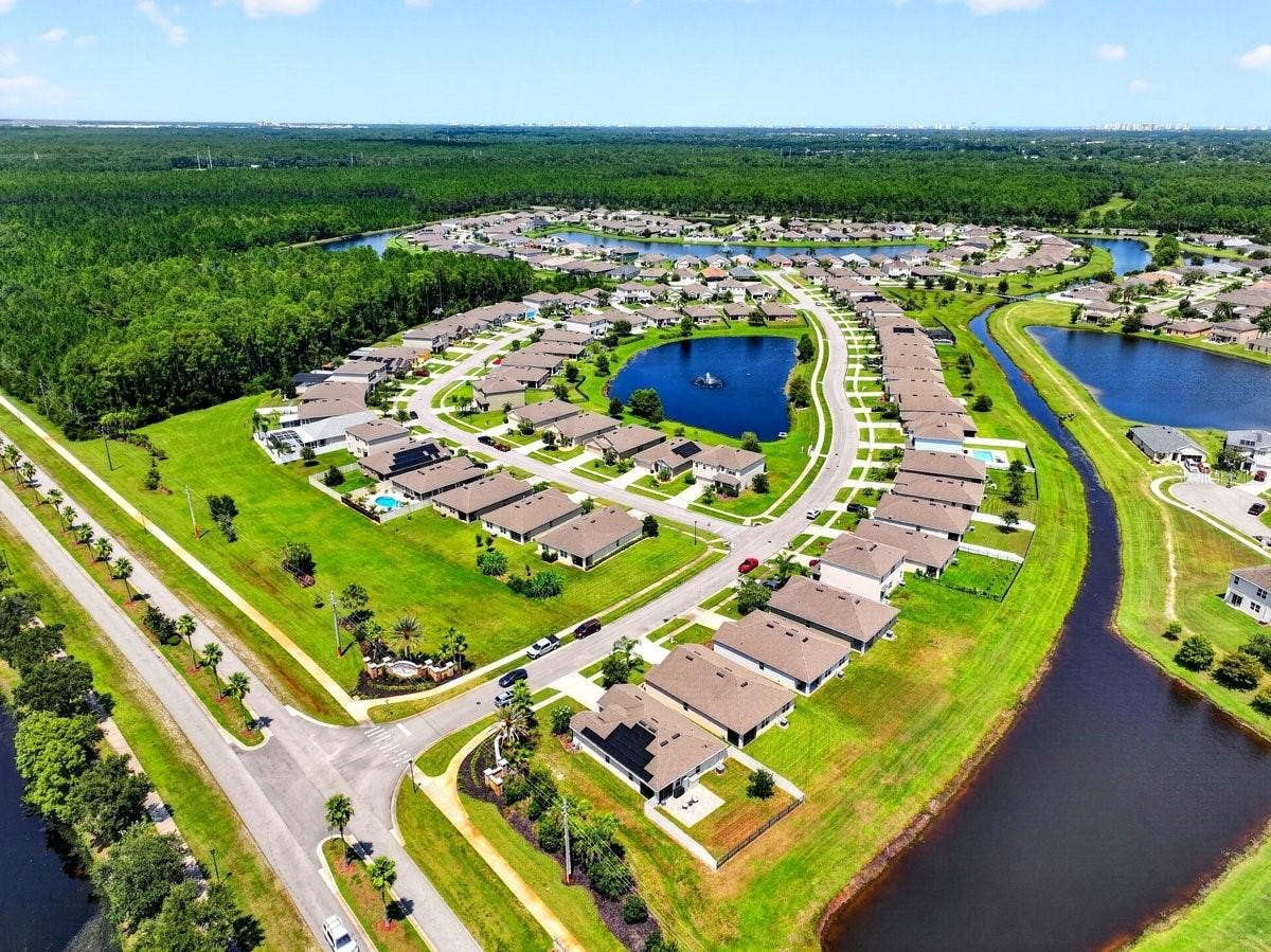 5349 SANDPINE HAVEN LANE, Port Orange, FL 32128 5349 SANDPINE HAVEN LANE, Port Orange, FL 32128