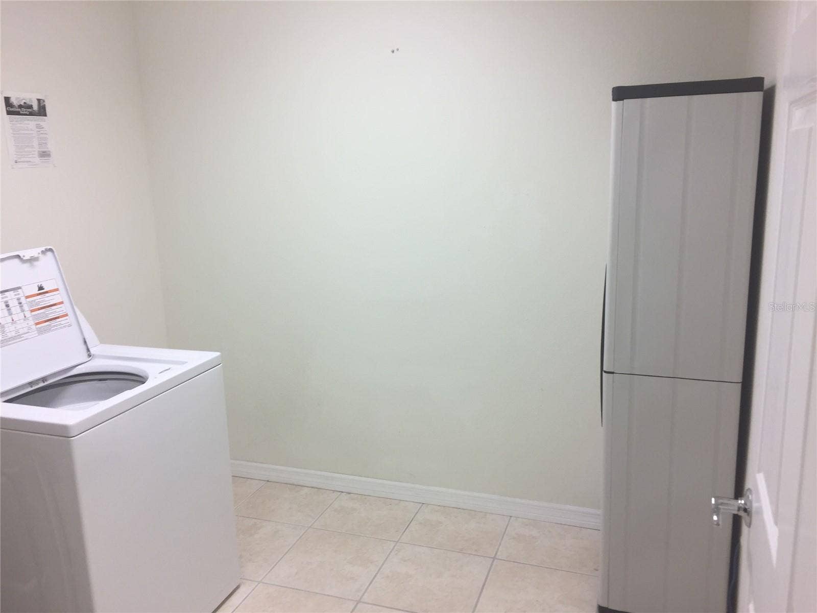 925 BEVILLE ROAD, #5, South Daytona, FL 32119