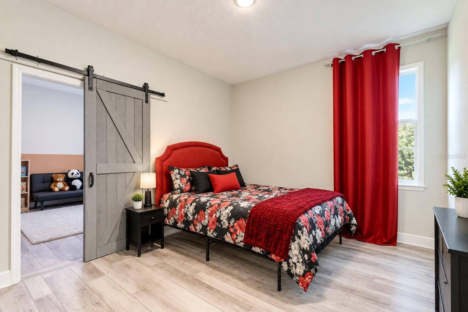 3520 TYNGSBOURGH DRIVE, Deland, FL 32720 3520 TYNGSBOURGH DRIVE, Deland, FL 32720