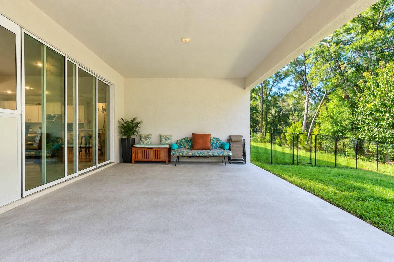 3520 TYNGSBOURGH DRIVE, Deland, FL 32720 3520 TYNGSBOURGH DRIVE, Deland, FL 32720