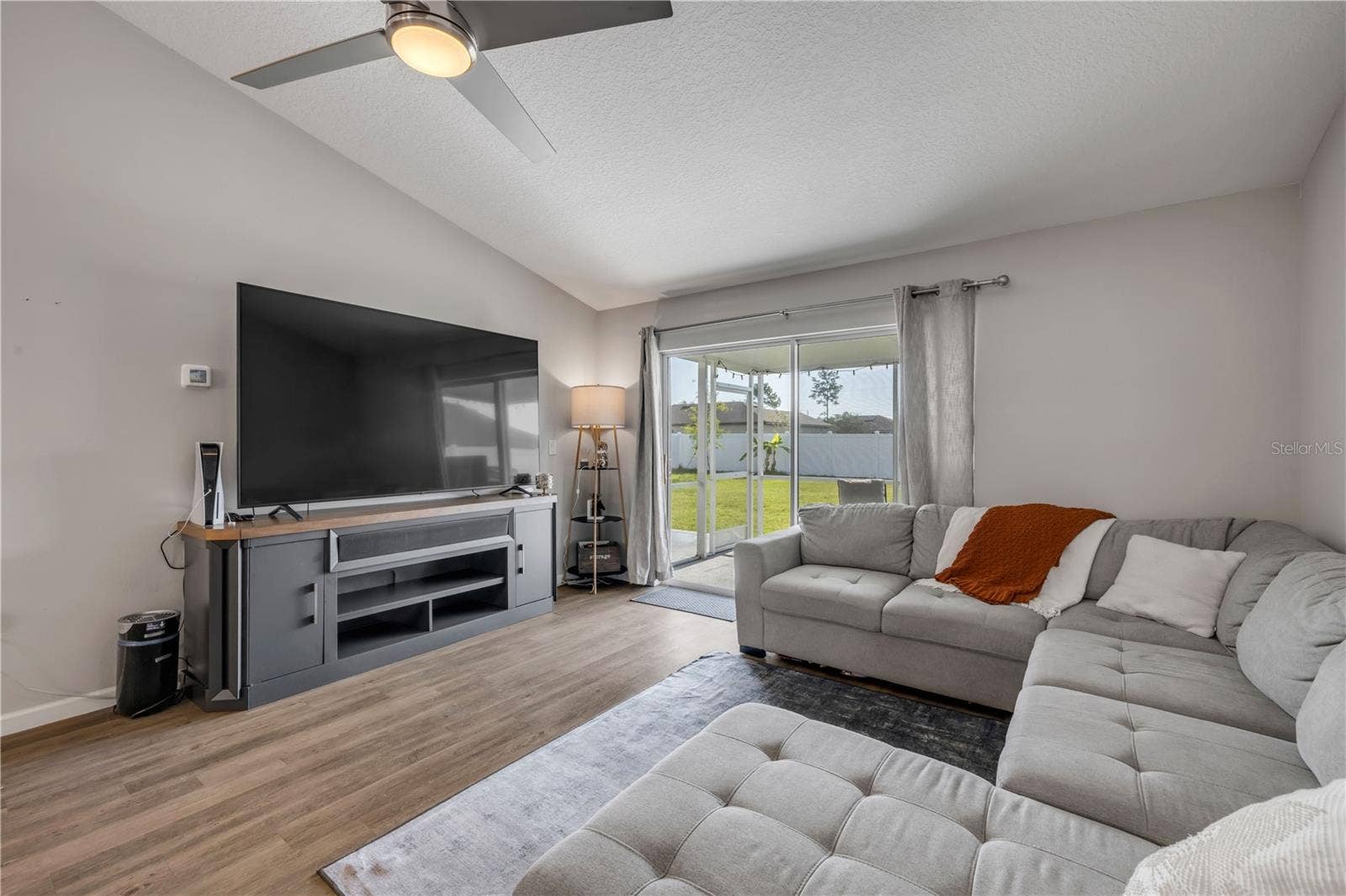 29 ROCKING HORSE DRIVE, Palm Coast, FL 32164 29 ROCKING HORSE DRIVE, Palm Coast, FL 32164