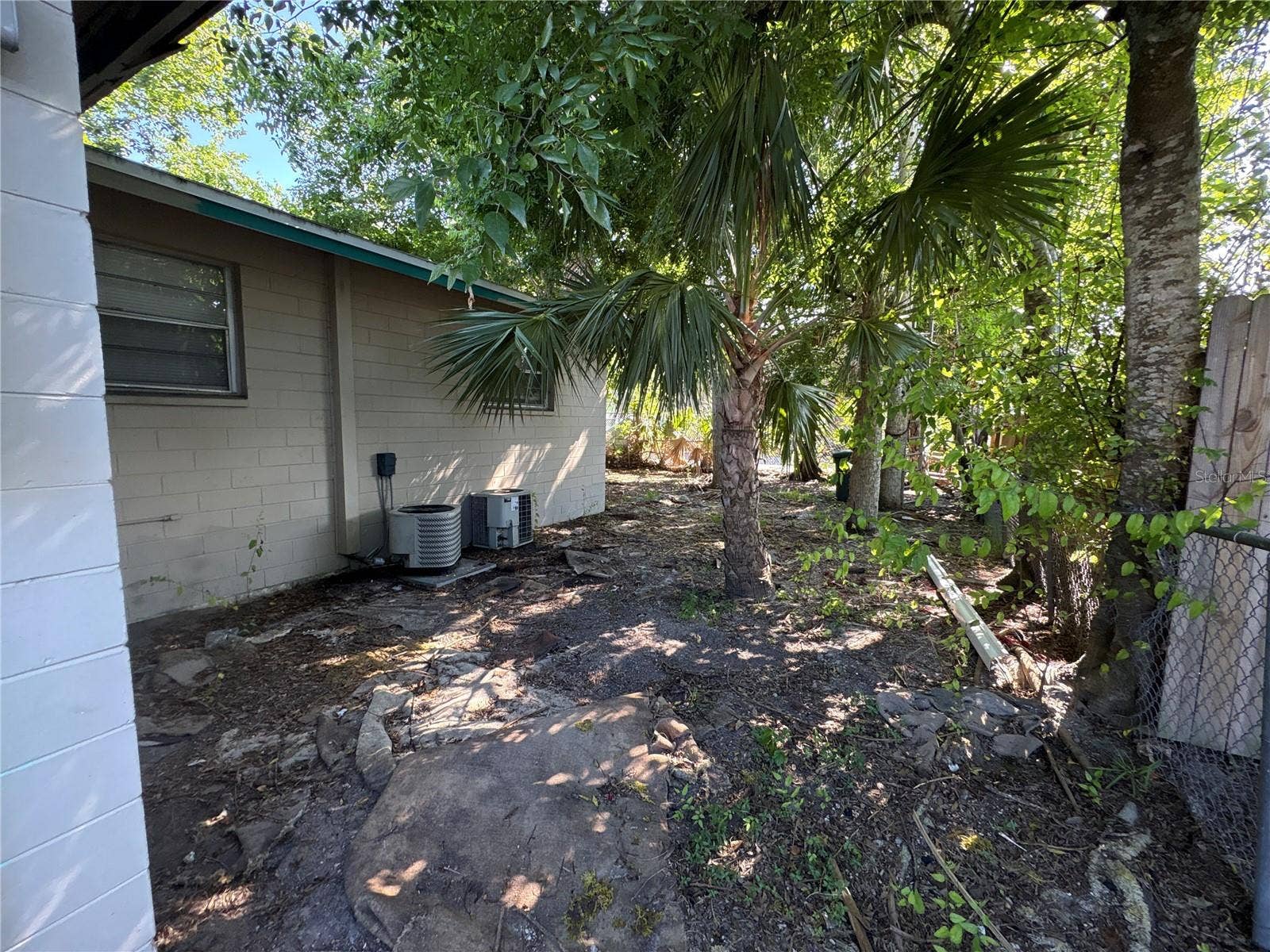 532 S CAROLINE STREET, Daytona Beach, FL 32114 532 S CAROLINE STREET, Daytona Beach, FL 32114