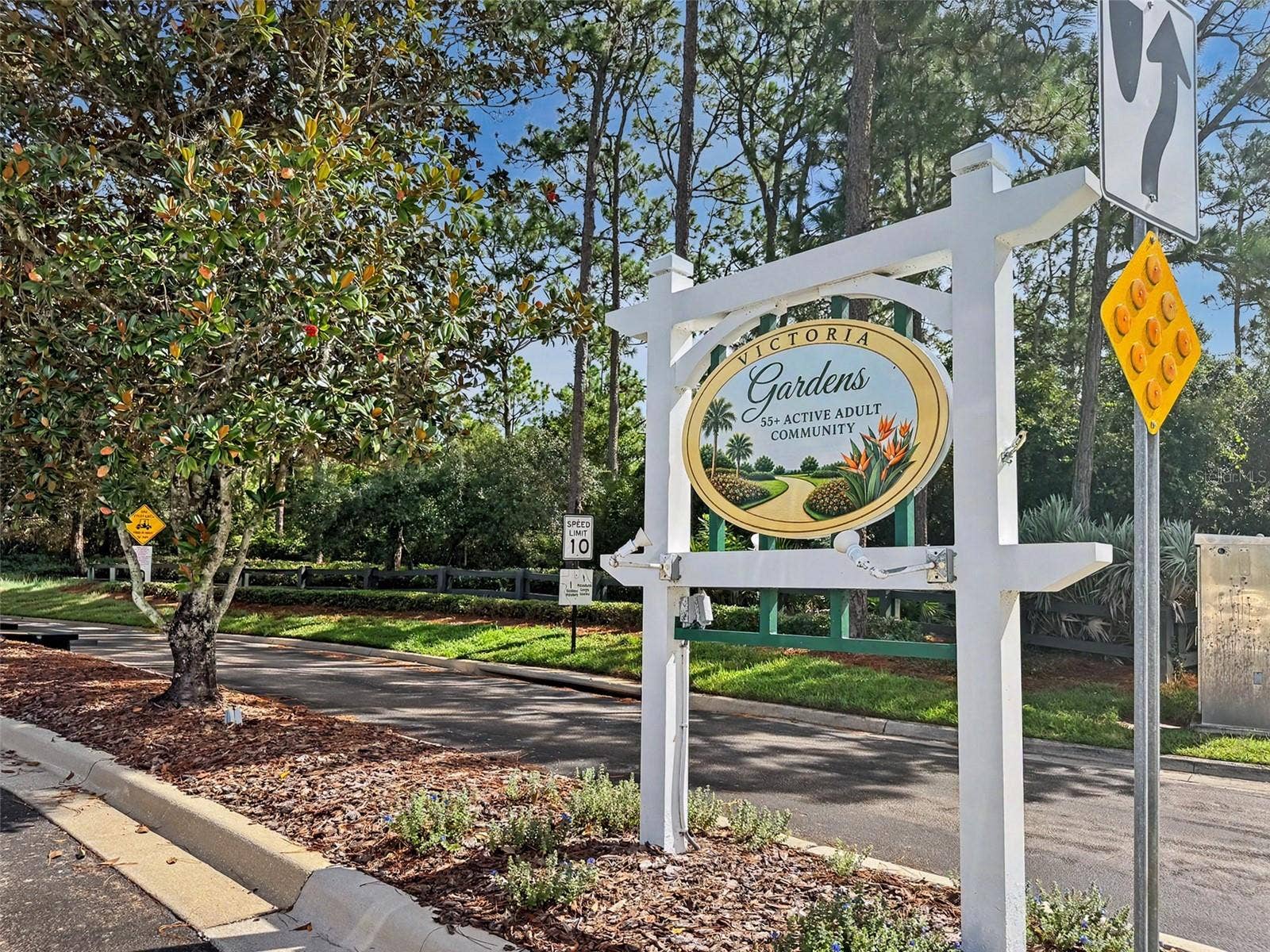 113 WETHERSFIELD CT, Deland, FL 32724 113 WETHERSFIELD CT, Deland, FL 32724